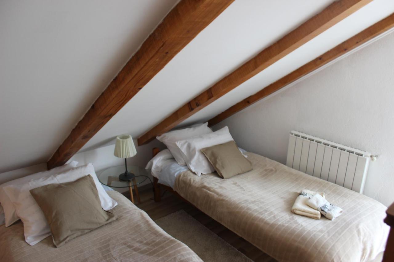 Apartment Ajda Udbina Kültér fotó